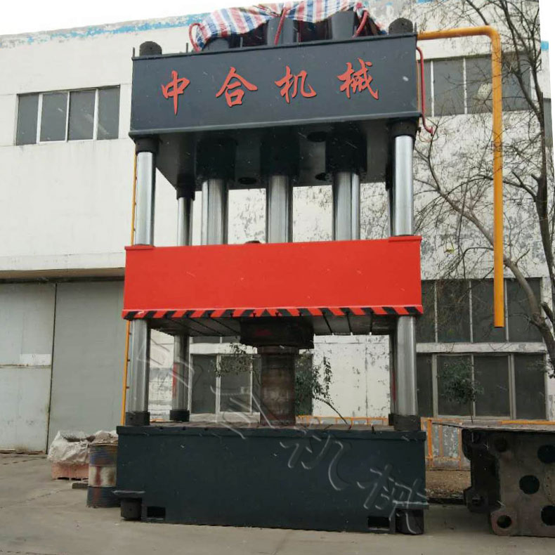 1500T伺服液压机(图1) 1500T伺服液压机(图1)