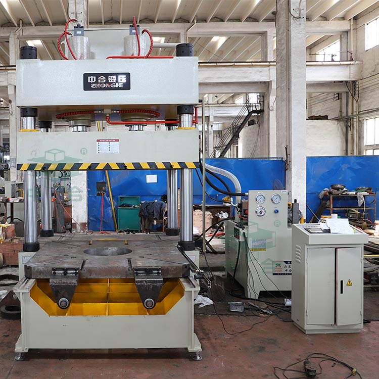 200吨轮胎模具试验液压机.jpg 200吨轮胎模具试验液压机.jpg