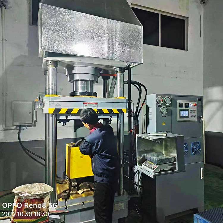 刹车闸瓦成型设备_200吨液压机 刹车闸瓦成型设备_200吨液压机