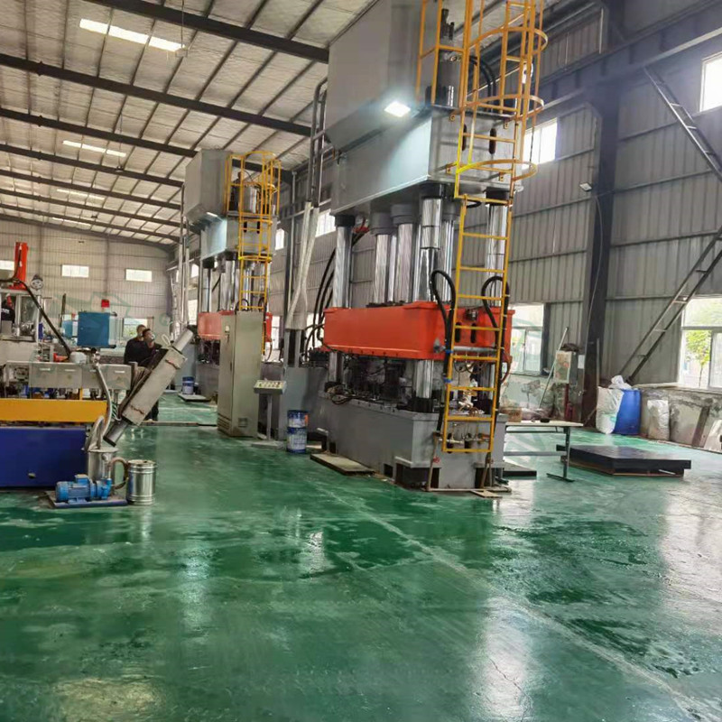 复合建筑模板生产设备_800吨液压机_复合材料模压成型(图4)