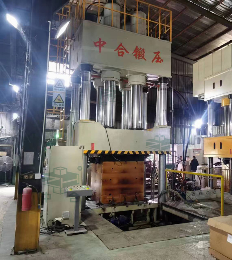 1500吨华夫筒/板模压成型液压机_SMC成型油压机(图1) 1500吨华夫筒/板模压成型液压机_SMC成型油压机(图1)