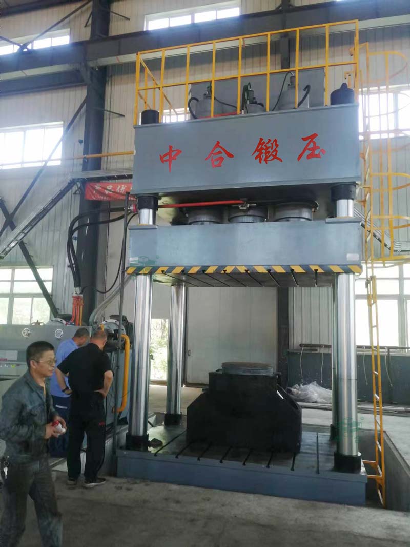 钢管折弯设备-金属冷压成型型液压机-1000吨四柱液压机(图2)